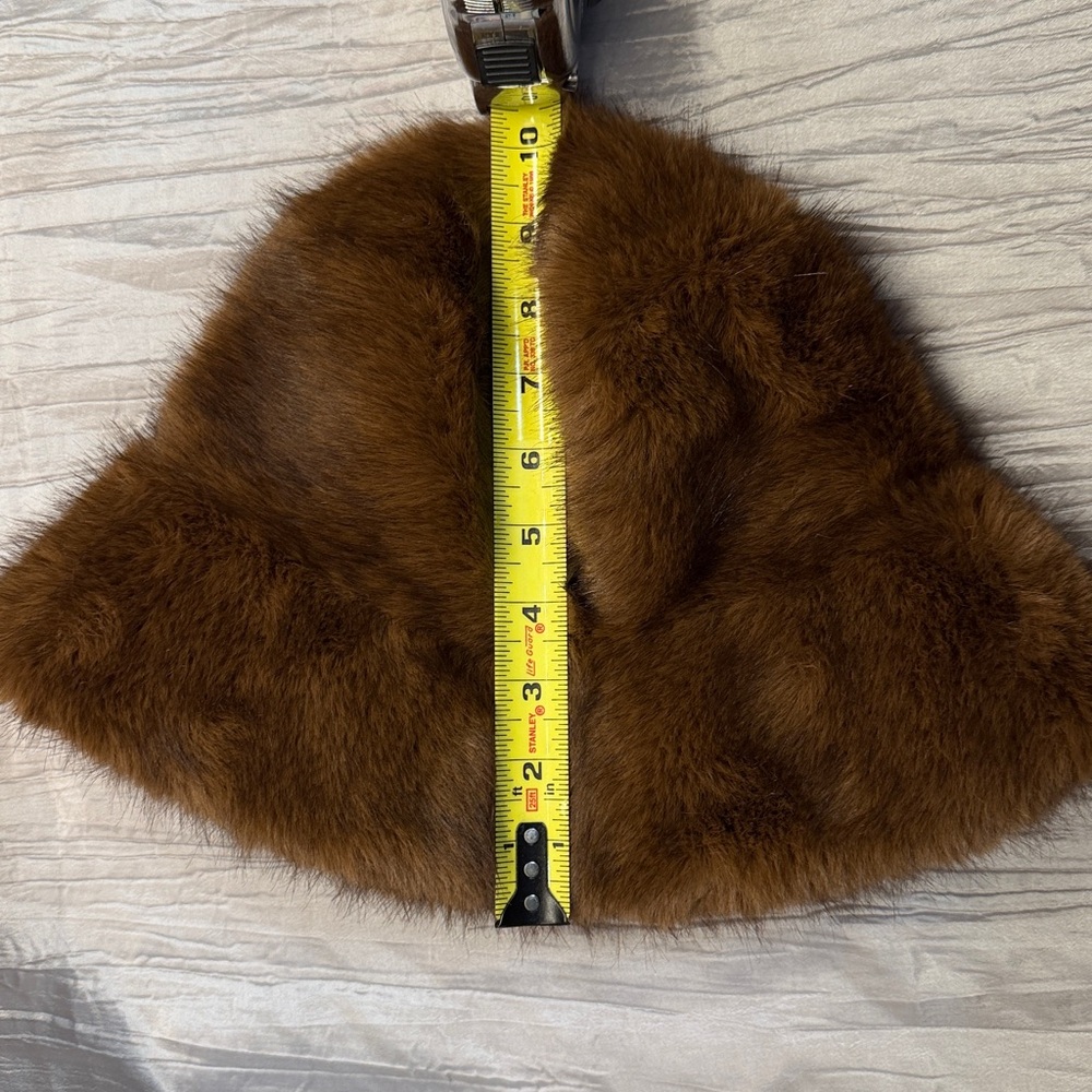 Elegant Brown Faux Fur Hat - Picture 8 of 9